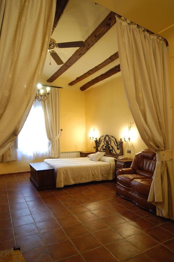 Hotel Spa Don Inigo De Aragon Las Cuevas de Cañart Zimmer foto